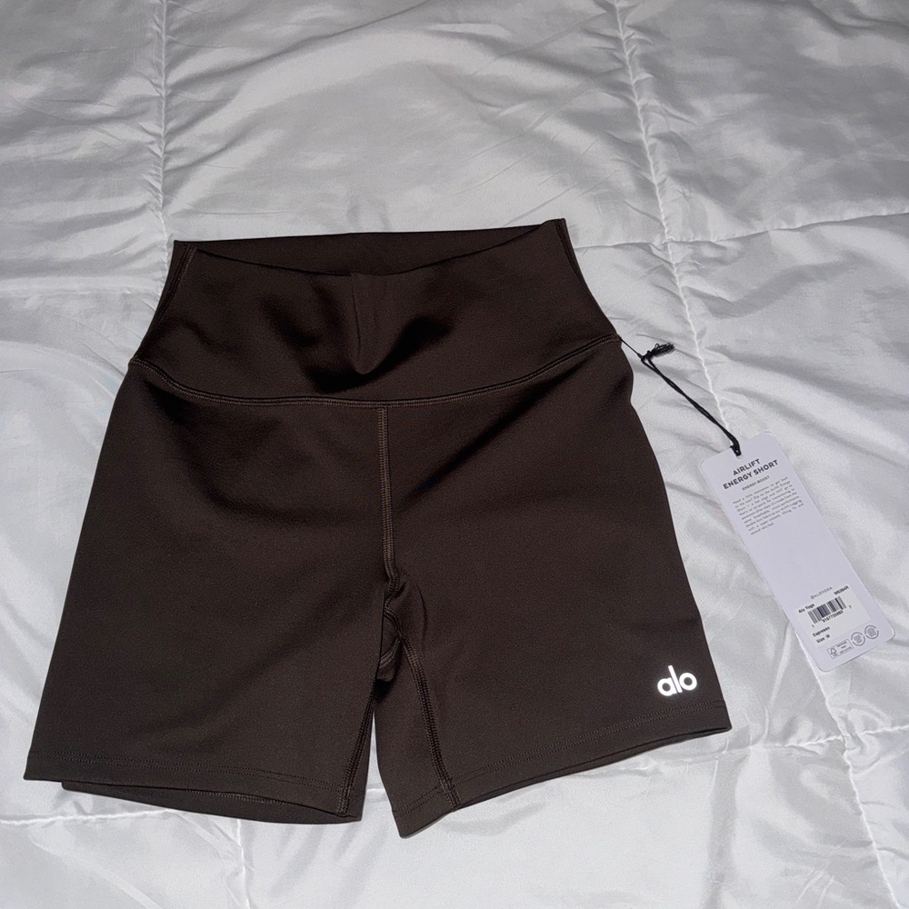 ALO Yoga 5" Airlift Energy Short espresso brown size Medium